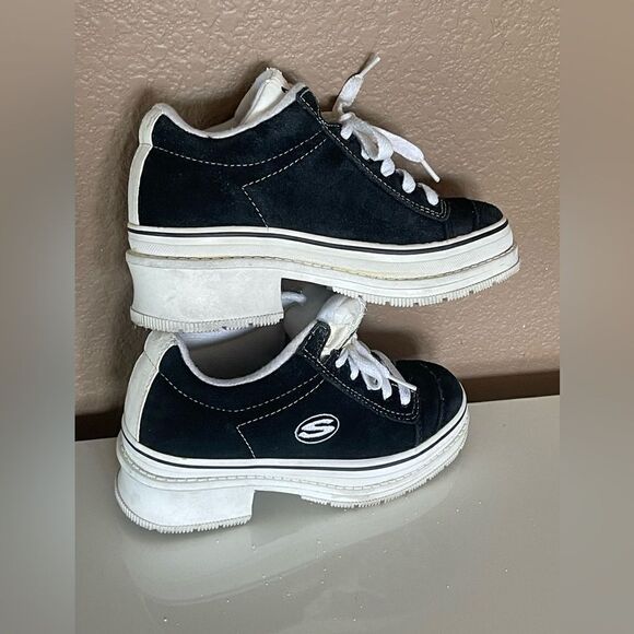 Vintage 90s Sketchers Platform Suede Shoe Size 1 - Picture 2 of 11